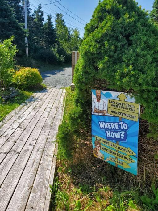 Whale House Guest House Mobile Exterior photo