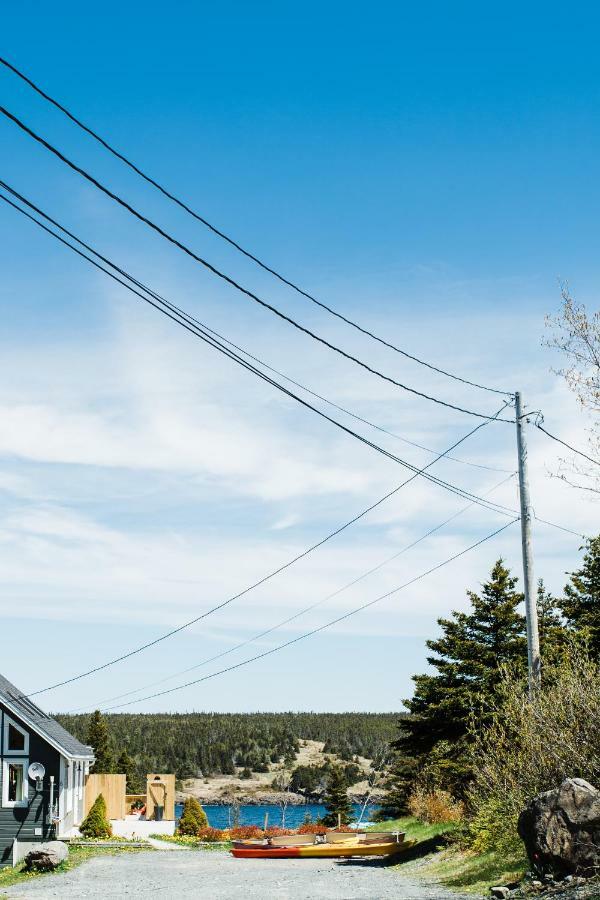 Whale House Guest House Mobile Exterior photo