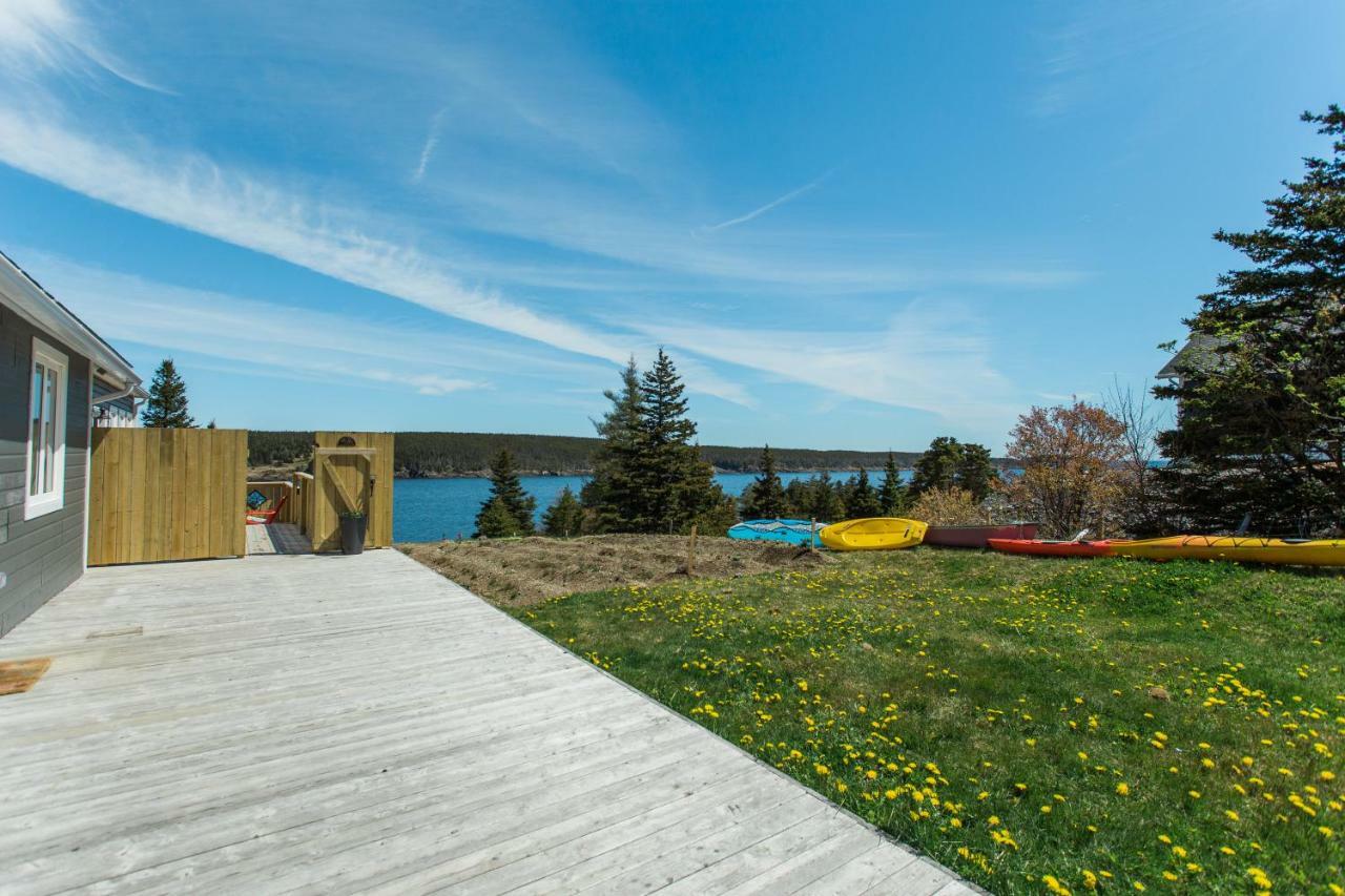 Whale House Guest House Mobile Exterior photo